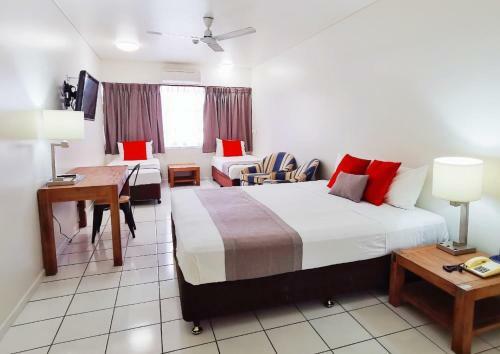 Hides Hotel Cairns