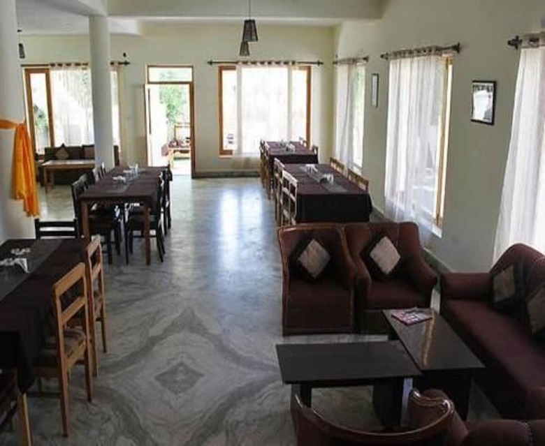 Karakoram Hotel