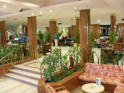 Hotel Pyramisa Isis Luxor Resort