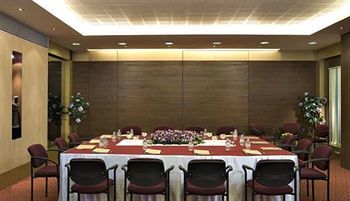 Seasons Apartment Hotel Aundh