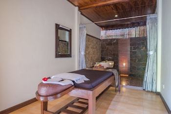 Hotel Ananda Cottages