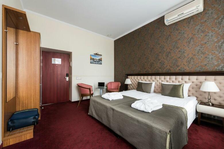 Hotel Congress