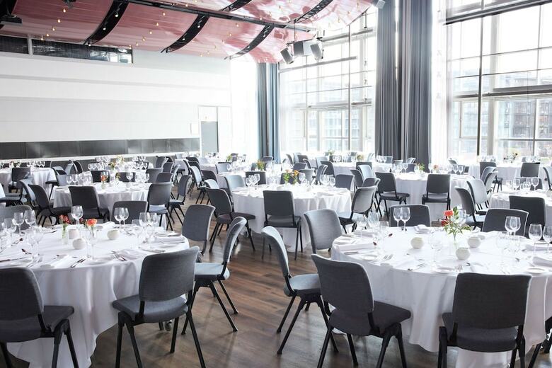 Radisson Blu Royal Garden Hotel