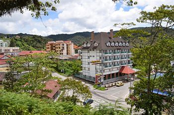 Iris House Hotel