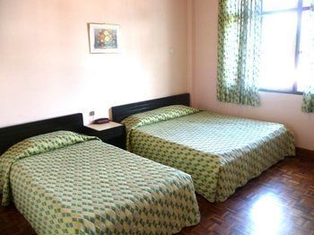 Hotel Country Lodge Resort