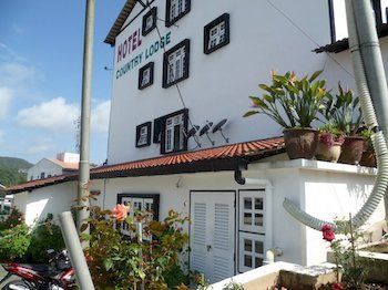 Hotel Country Lodge Resort