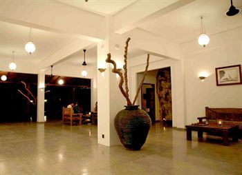 Hotel Weligama Bay Resort