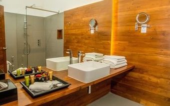 Hotel W15