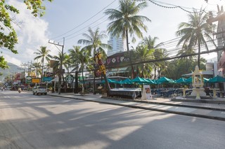 Hotel Banthai Beach Resort And Spa