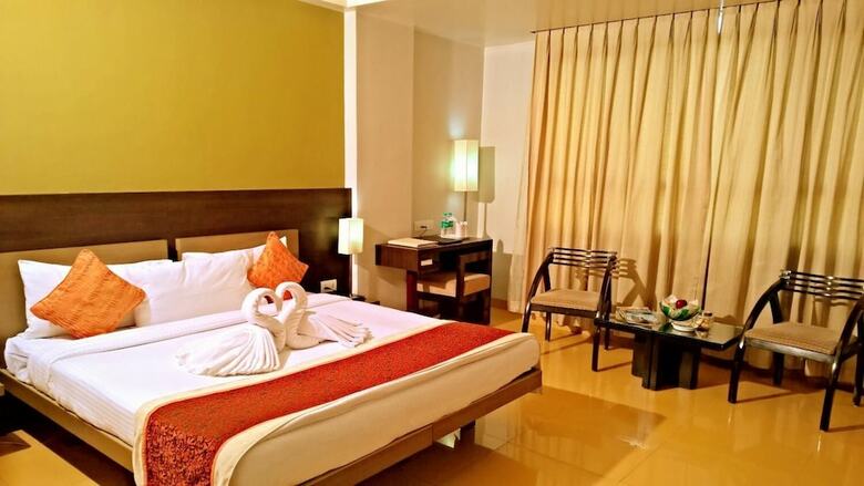 Hotel Kiranshree Portico