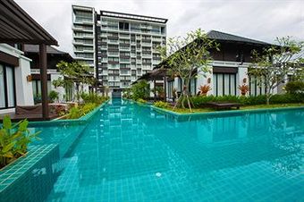 Hotel The Oriental Beach Resort
