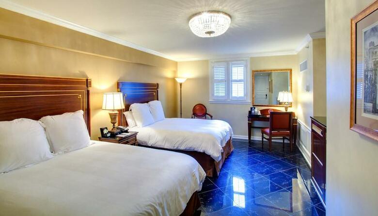 Saint Louis Hotel