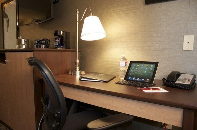 Best Western Inn Suites Hotel