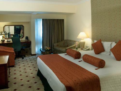 Avari Lahore Hotel