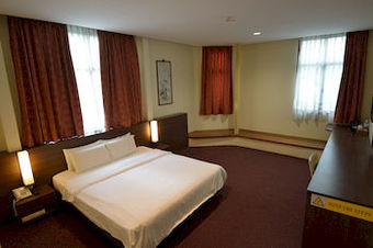 Vip Hotel