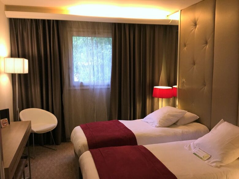 Privilege Hotel Mermoz