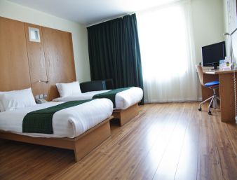 Hotel Ramada Encore Bournemouth