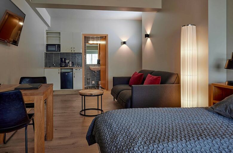 Hotel Fron
