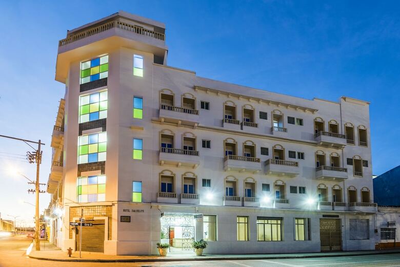 Hotel Dorado Plaza Centro Histrico