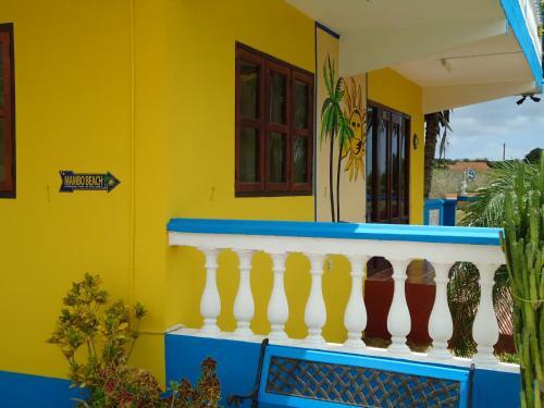 Sea Horizon Apartments