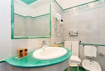 Hotel Roma