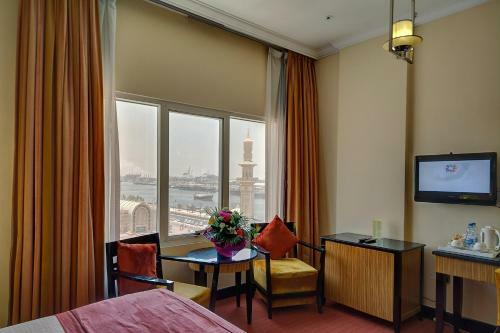 Rayan Hotel Corniche