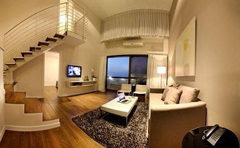 Apartamento Marine Heights Suites