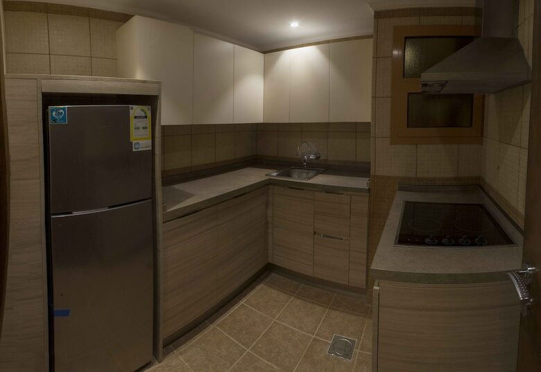 Hotel Al Borg Al Watheer