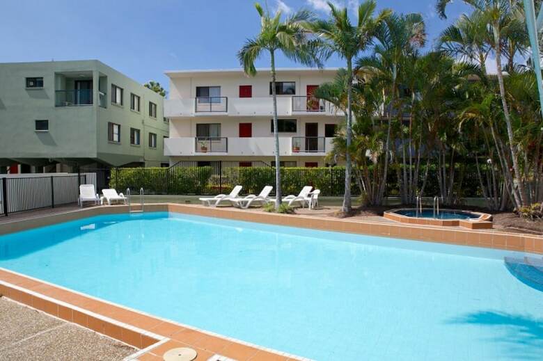 Aparthotel Harbour Side Resort