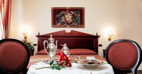 Hotel D'angelo Palace