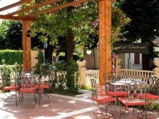 Bed & Breakfast Petit Chateau