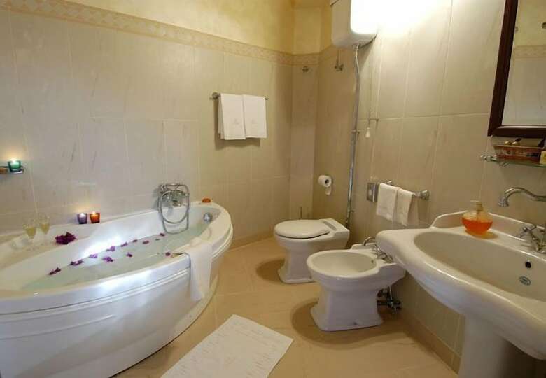 Il Podere Hotel Spa Restaurant