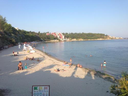 Hostal Lilia Guest House