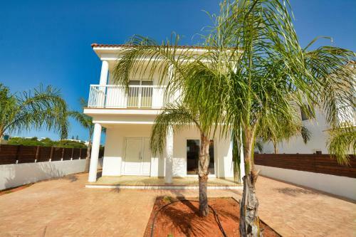 Nissi Villa Ourania