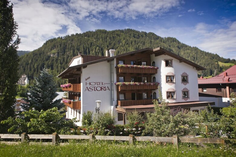 Abenteuerhotel Astoria