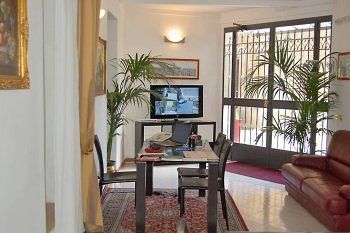 Vatican Suites Hotel And Residence