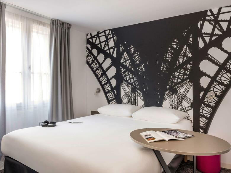 Hotel Paris Eiffel Cambronne
