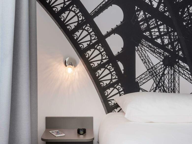 Hotel Paris Eiffel Cambronne