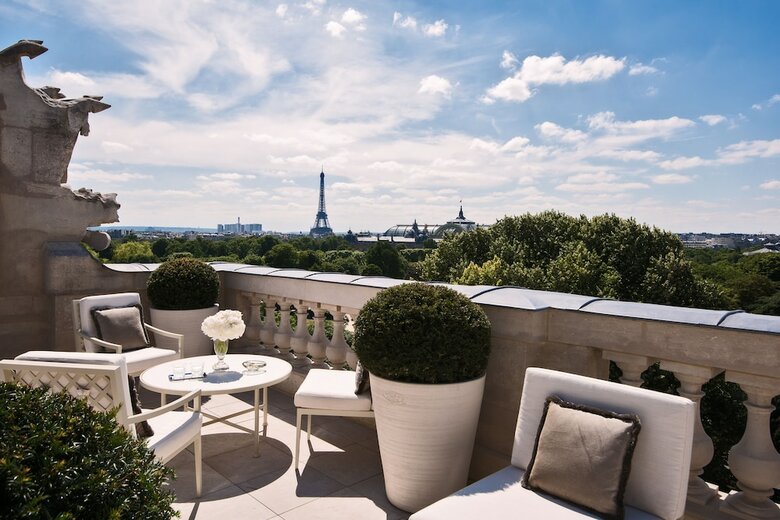 Hotel De Crillon