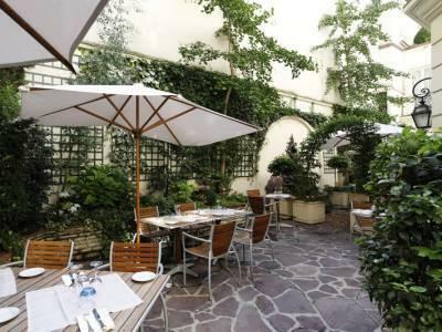 Regina Hotel