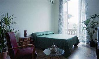 Bed & Breakfast Mr. Frills