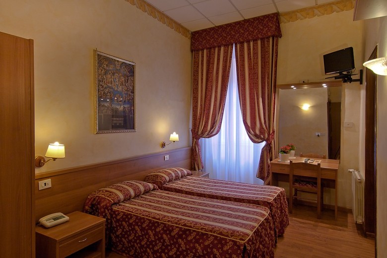 Hotel Julia