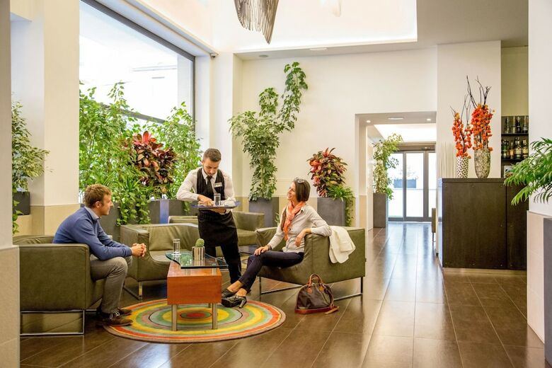 Best Western Plus Hotel Spring House