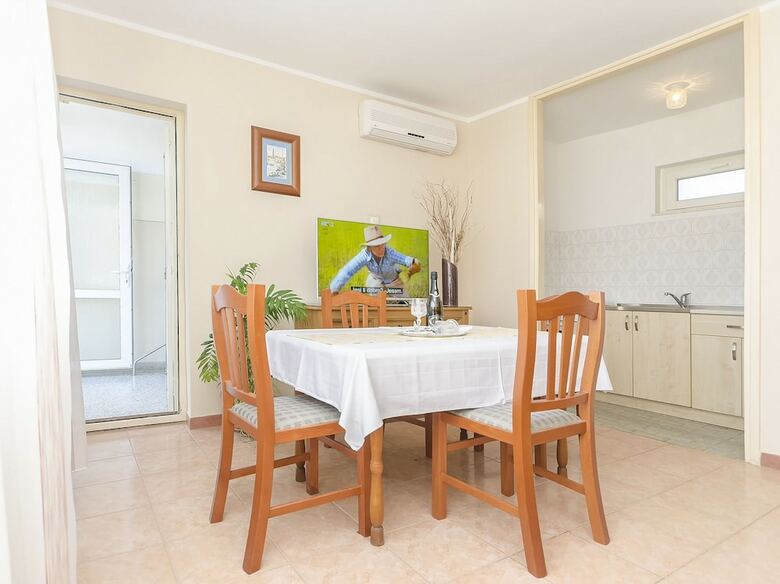 Apartments Vlade