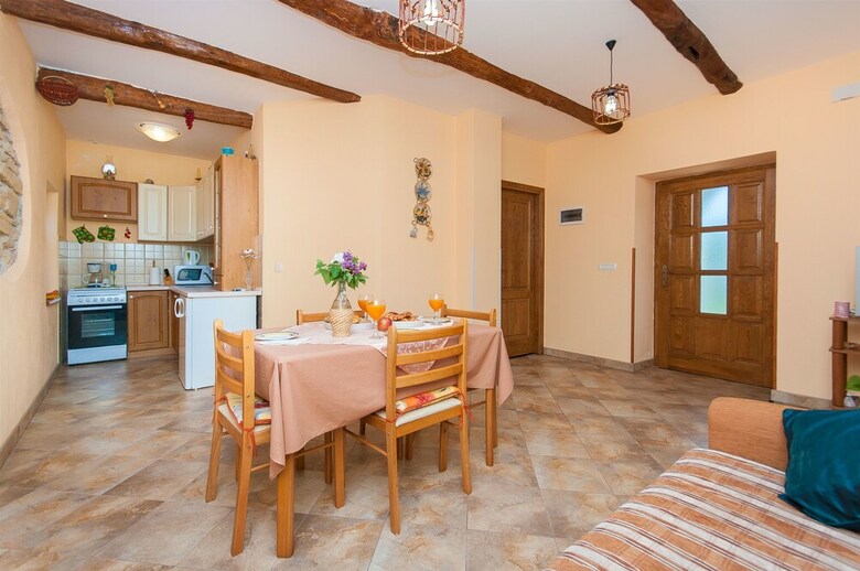 House Dorino