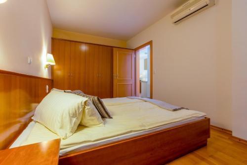 Two-bedroom Apartment Crikvenica 38