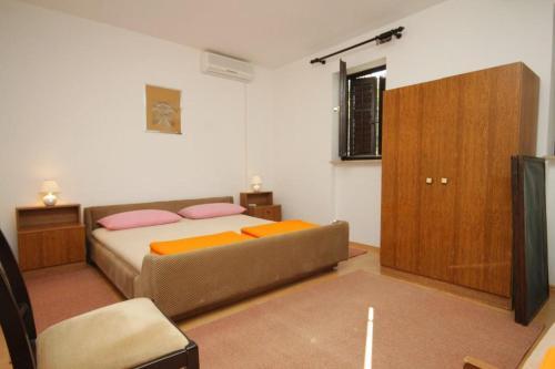 Hostal Apartment Mali Losinj 2496b