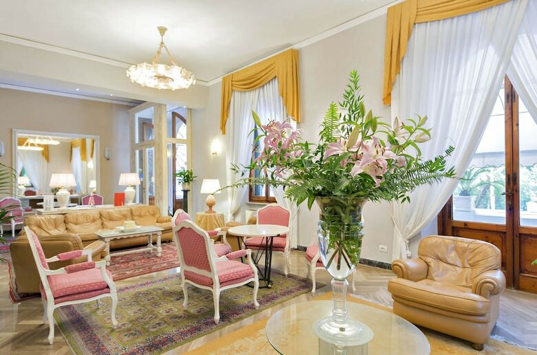 Hotel Astoria