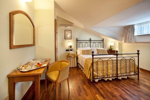 Hotel La Macchia