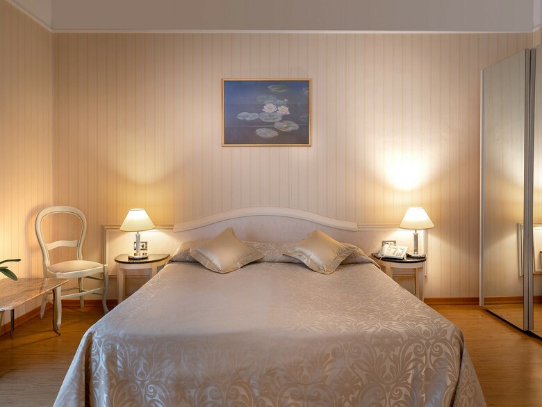 Hotel President
